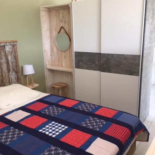 Others 3, mas de costebelle, Vaucluse