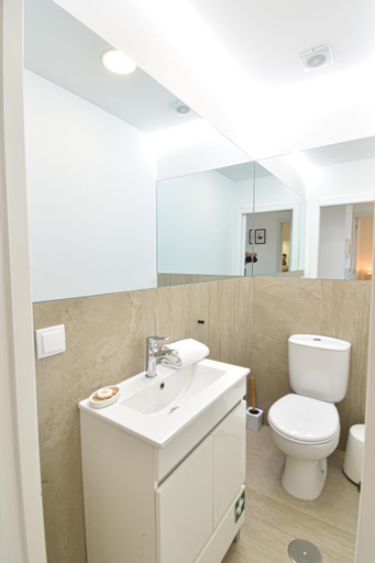 Bathroom 3, SOPHIA STUDIOS, Coimbra