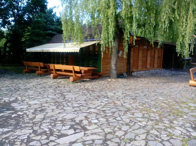Food & Drinks, Srub RANCH NA HRANICI, Frýdek-Místek