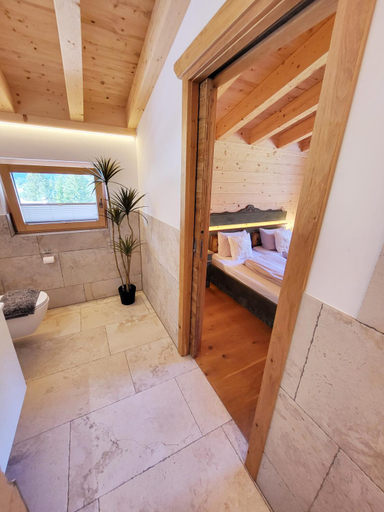Bathroom 3, Schickster Sky Lodge und Chalet Rossi, Innsbruck Land