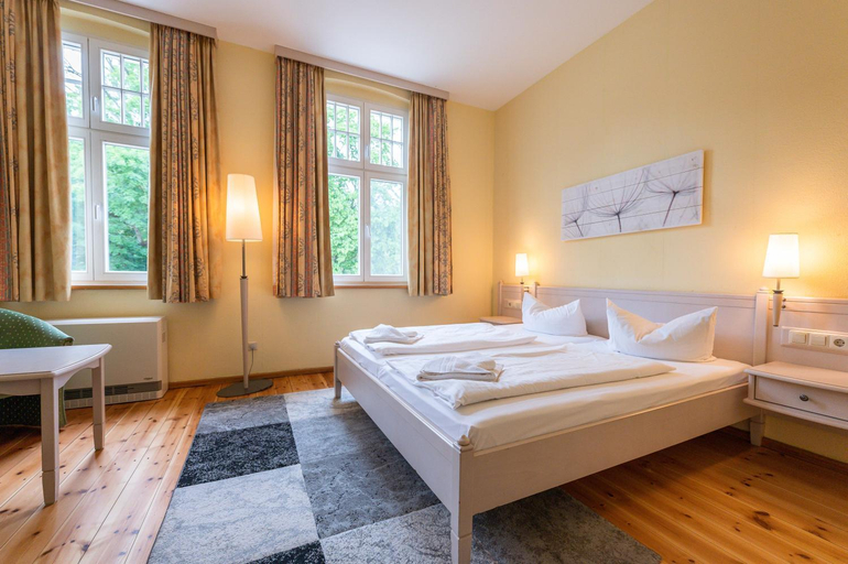 Bedroom 3, Elbterrasse Worlitz, Wittenberg