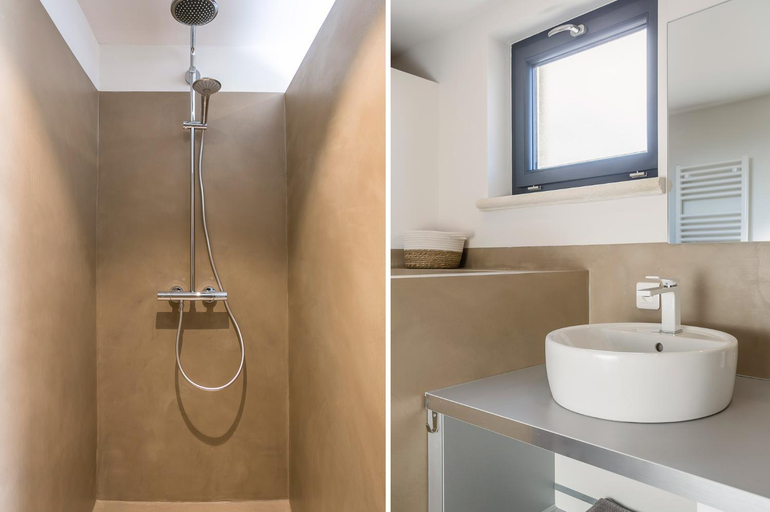 Bathroom 4, Villa Domitia Chambre d'Hotes Luberon, Vaucluse