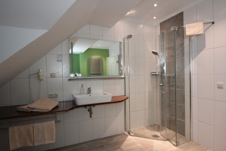Bathroom 4, Ryck-Hotel Garni, Vorpommern-Greifswald