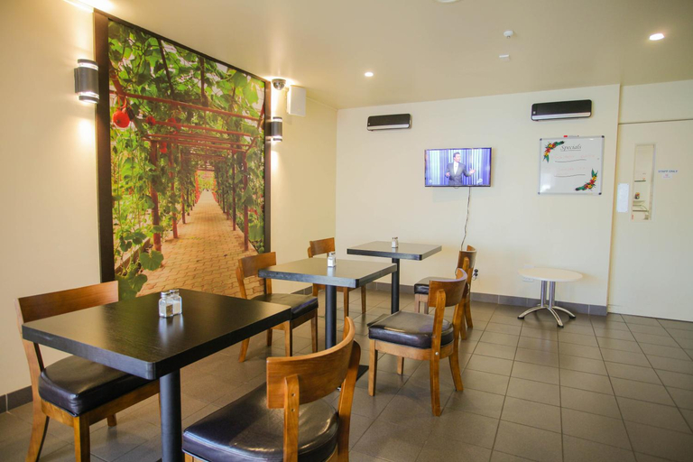 Food & Drinks 4, Abbots Hamilton - Hotel and Conference Centre, Hamilton