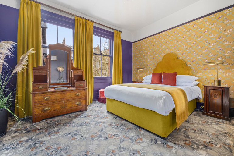 Bedroom 2, Hotel Clementine, York