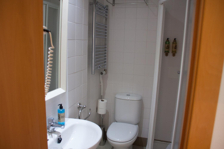 Bathroom 4, Hostal Cuéntame Evolución, Burgos