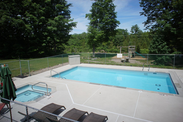Sport & Beauty 2, Myers Cave Resort, Frontenac