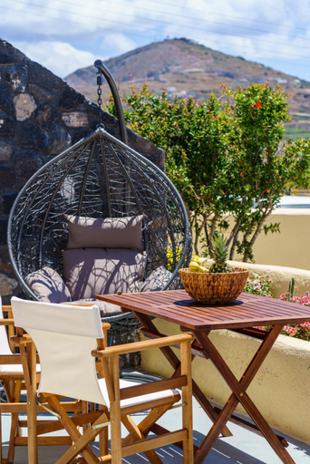 Others 4, Pasithea Suites, South Aegean