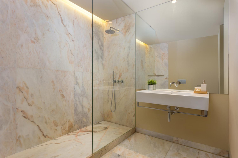 Bathroom 3, Lisbon Finestay 8 Building Apartments, Lisbon