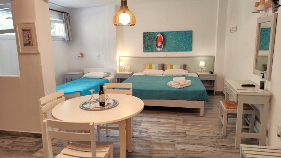 Bedroom 4, Ragousis Apartments, South Aegean