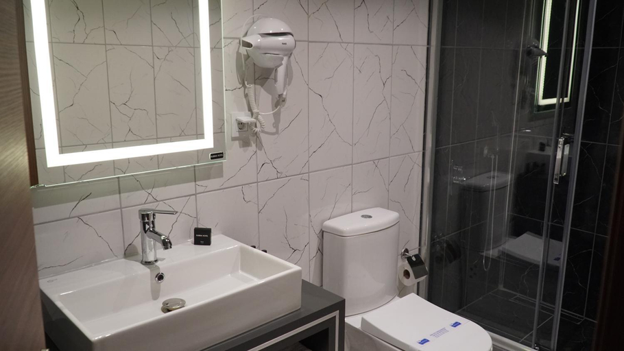 Bathroom, Bloom Suite, Keşan