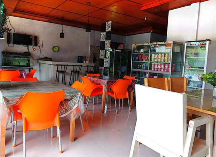 Food & Drinks 4, Martha Guest House, Samosir