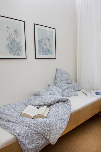 Bedroom 4, Jugendgastehaus des CVJM Berlin-Kaulsdorf, Berlin