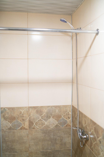 Bathroom 3, Hotel bani, Kutaisi