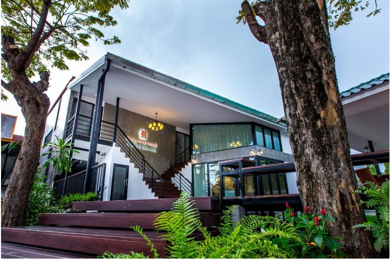 Chiangmai Midpoint Activity Hostel, Muang Chiang Mai
