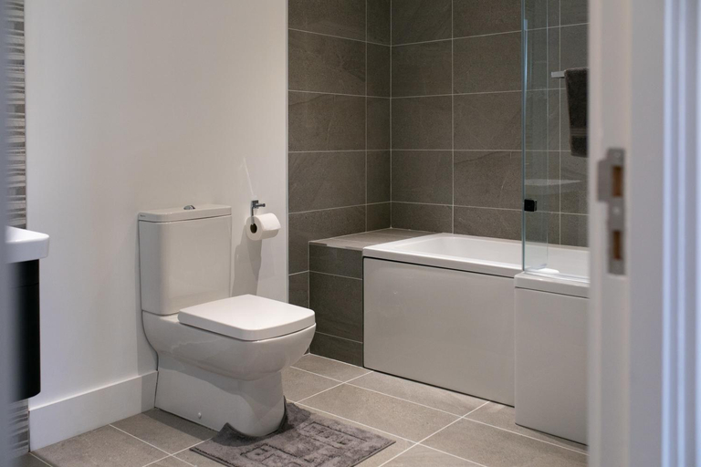 Bathroom 2, Custom House Apartments, Newry, Mourne and Down