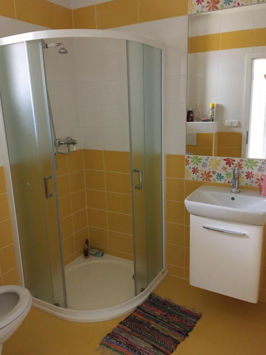 Bathroom 3, Matejovec 109 & Ubytovani Na statku, Jindřichův Hradec