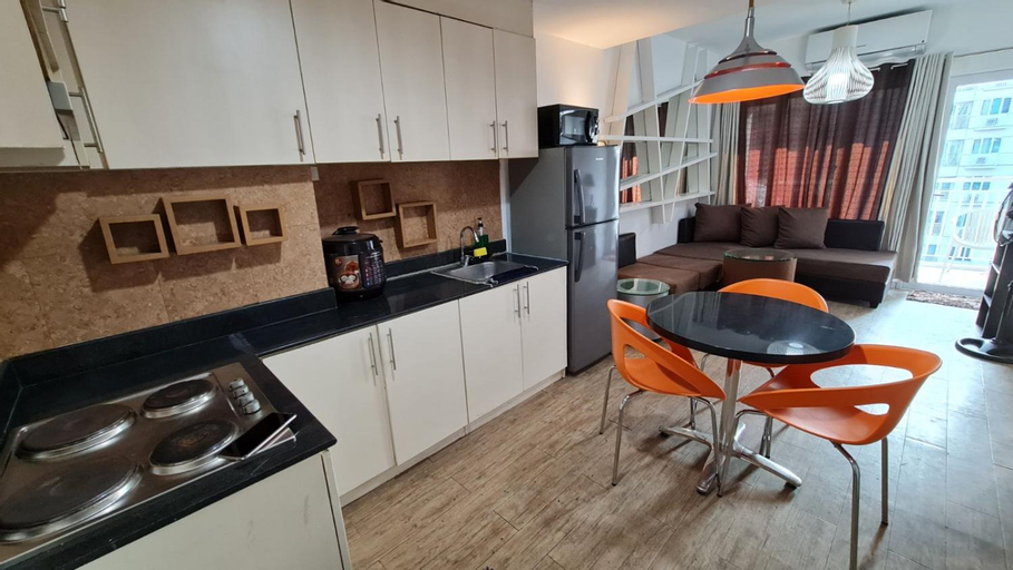 Dining Room 1