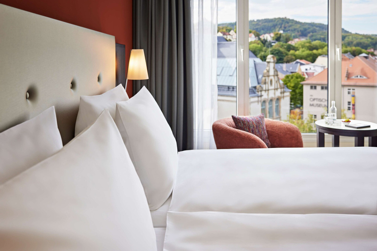 Bedroom 2, Dorint Hotel Esplanade Jena, Jena