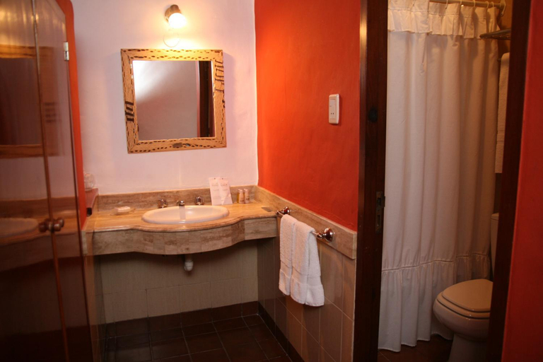 Bathroom 4, Lunahuana Hostería, Tafí del Valle