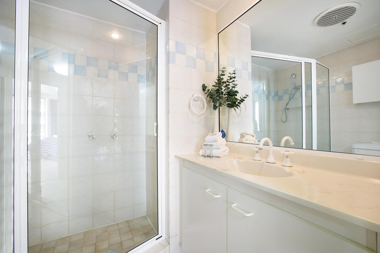 Others 5, Paradise Centre Apartments managed by GCHS, Gold Coast