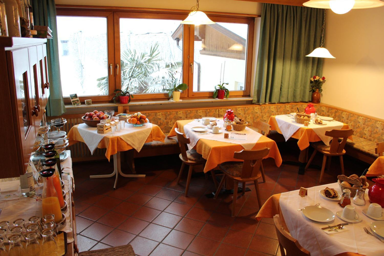 Others 5, Gruberhof, Bolzano