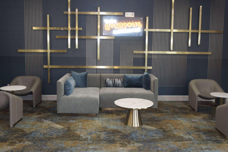 Public Area 3, La Quinta Inn & Suites by Wyndham Manchester / Arnold AFB, Coffee