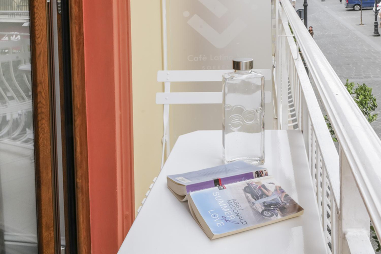 Others 5, Cafe Latino Suites, Napoli