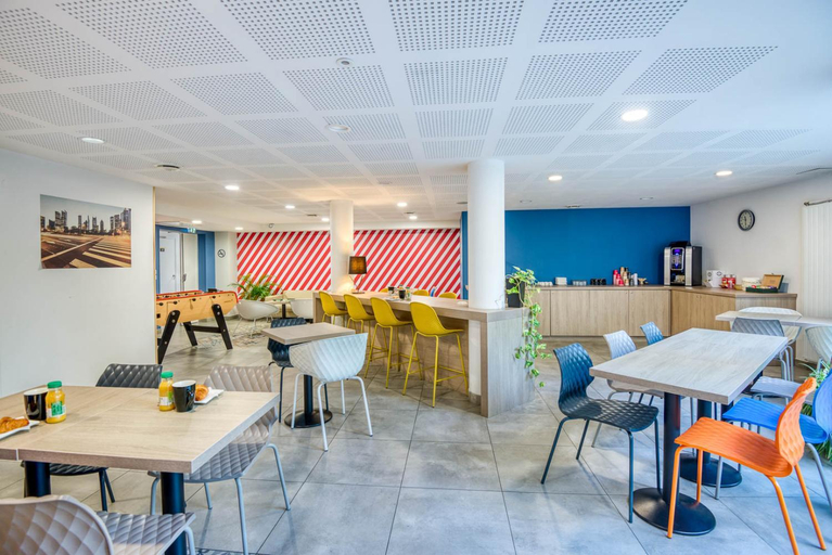 Food & Drinks 4, Aparthotel Adagio Access Saint-Nazaire, Loire-Atlantique