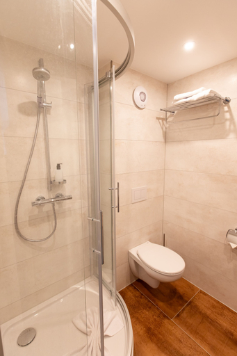 Bathroom 4, Hotel Gasthof Gose, Stendal