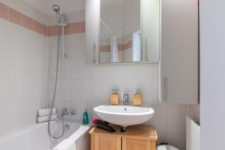 Bathroom 3, Yeshello Elegant Apartment near Central Vienna, Wien