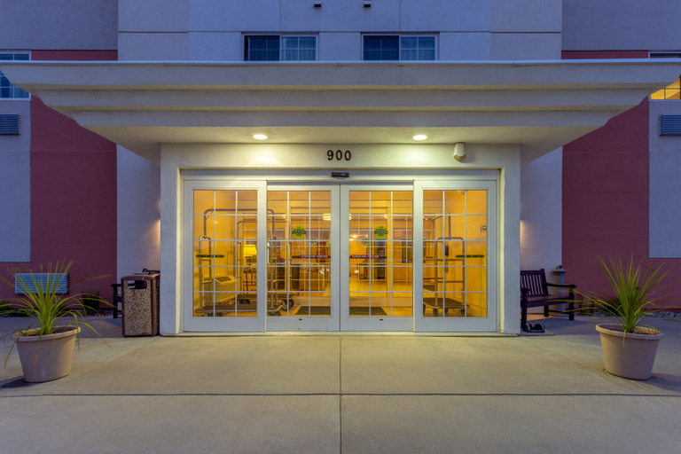 Exterior & Views 4, Candlewood Suites MINOT, Ward