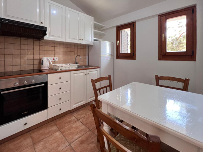 Others 5, POED Residences