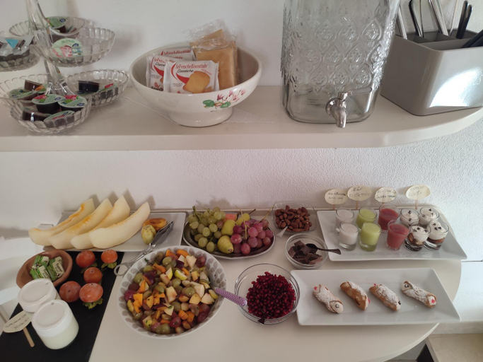 Food & Drinks 5, Evoca, Ragusa
