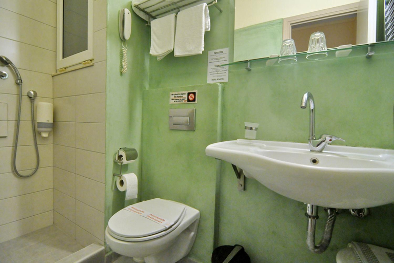 Bathroom 3, Atlantis Hotel, Ionian Islands