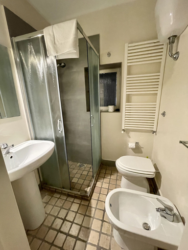 Bathroom 5, 4 balconi rooms- Dimora Arditi, Lecce