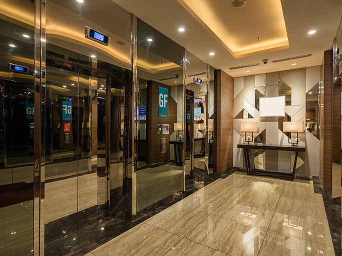 Others 4, The Avenue Serpong by RedsRoom, Tangerang Selatan
