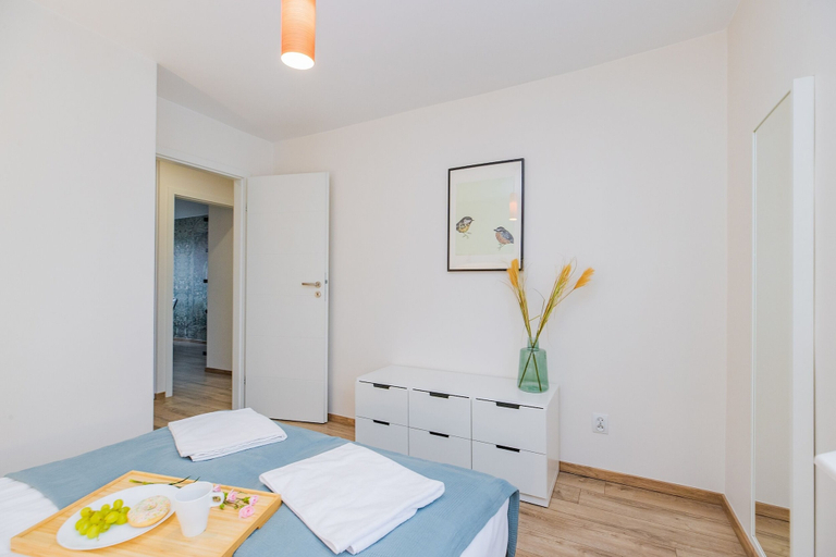 Others 4, ShortStayPoland Bonifraterska B149, Warsaw