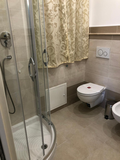 Bathroom 5, Residenza De Luca, Vibo Valentia