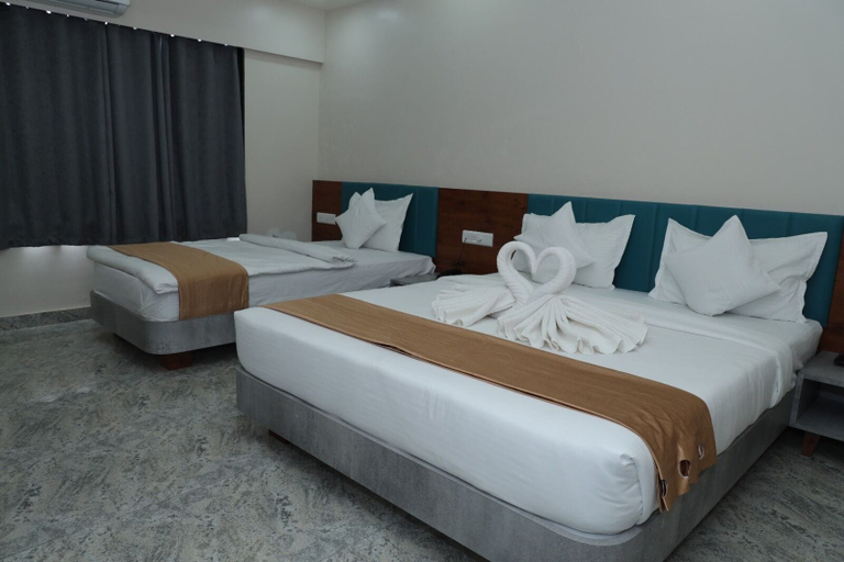 Bedroom 5, Hotel Lord Krishna, Devbhumi Dwarka