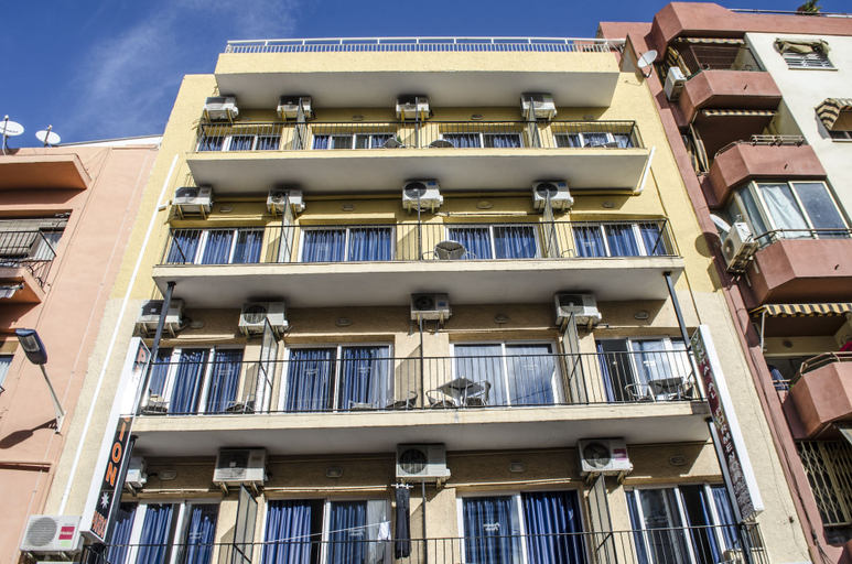 Exterior & Views, Pensión Pardo, Alicante
