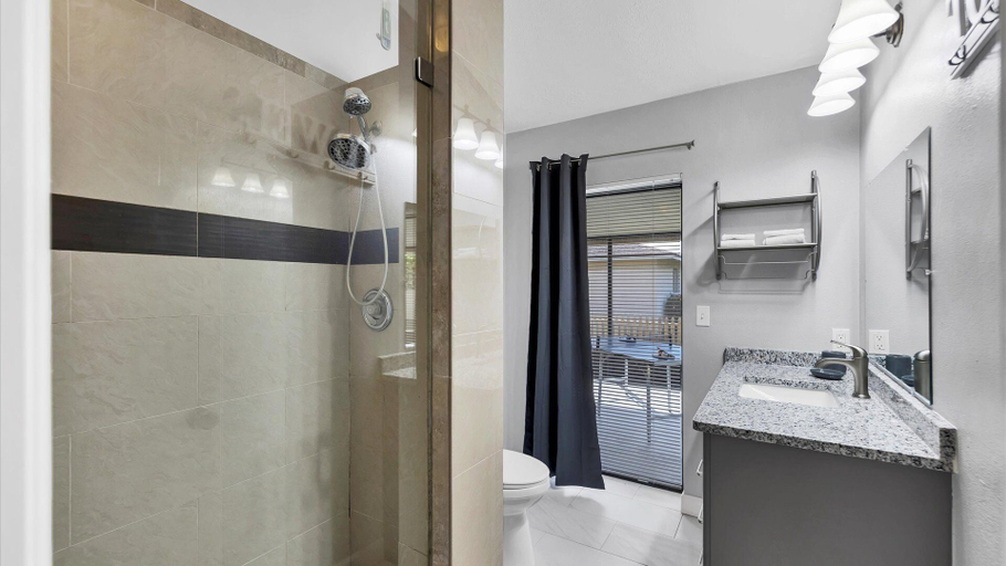 Bathroom, 5638 Colonial Oaks Blvd, Sarasota
