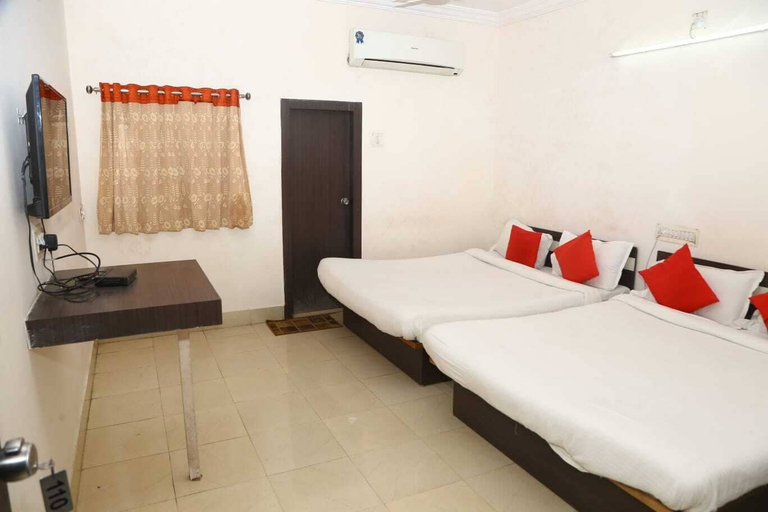 Bedroom 5, Hotel Shakti, Devbhumi Dwarka