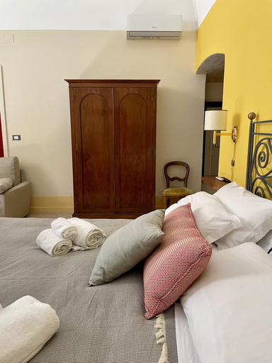 Bedroom 5, 4 balconi rooms- Dimora Arditi, Lecce