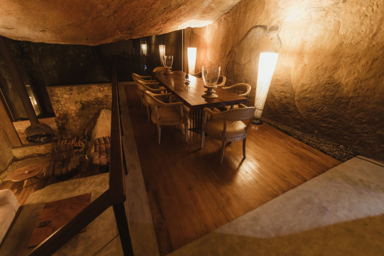 Food & Drinks 5, The Cavern, Nuwara Eliya