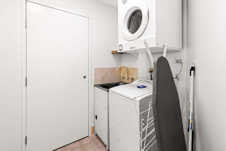 Bathroom 4