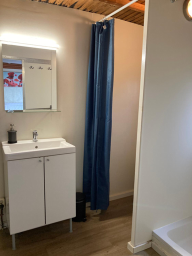 Bathroom 3, B&B Zunderdorp, Amsterdam