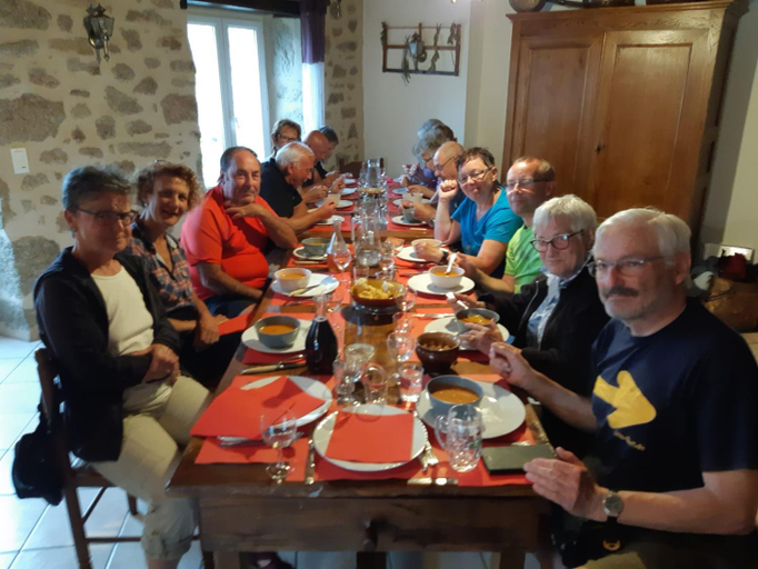 Food & Drinks 2, Lo Soulenquo a Fonteilles sur le GR 65, Aveyron