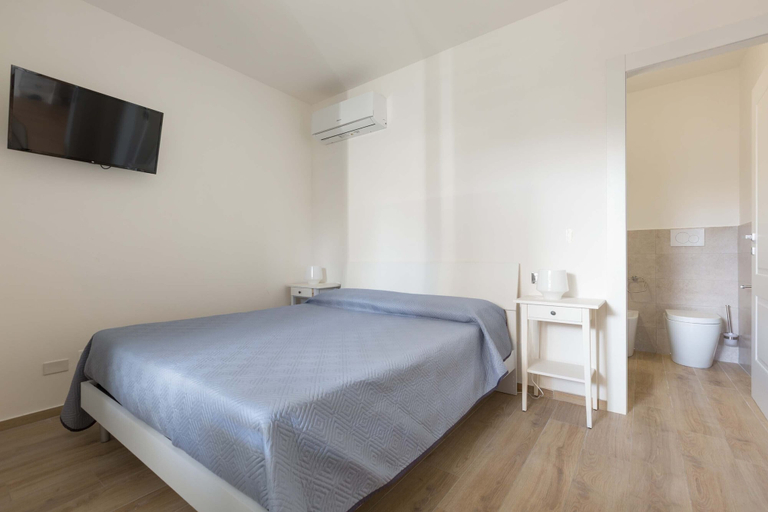 Bedroom 2, 3306 Villino Terracielo su Barbarhouse, Lecce