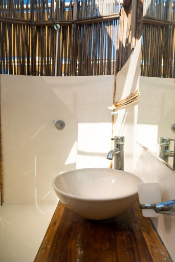 Bathroom, NENA BEACH HOTEL, Cartagena de Indias